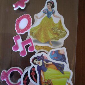 Snow White themed Croc jibbits